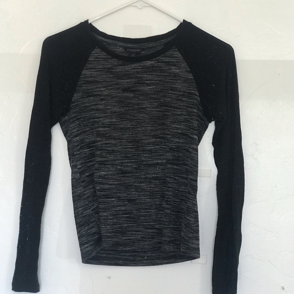 Aeropostale long sleeve t shirt